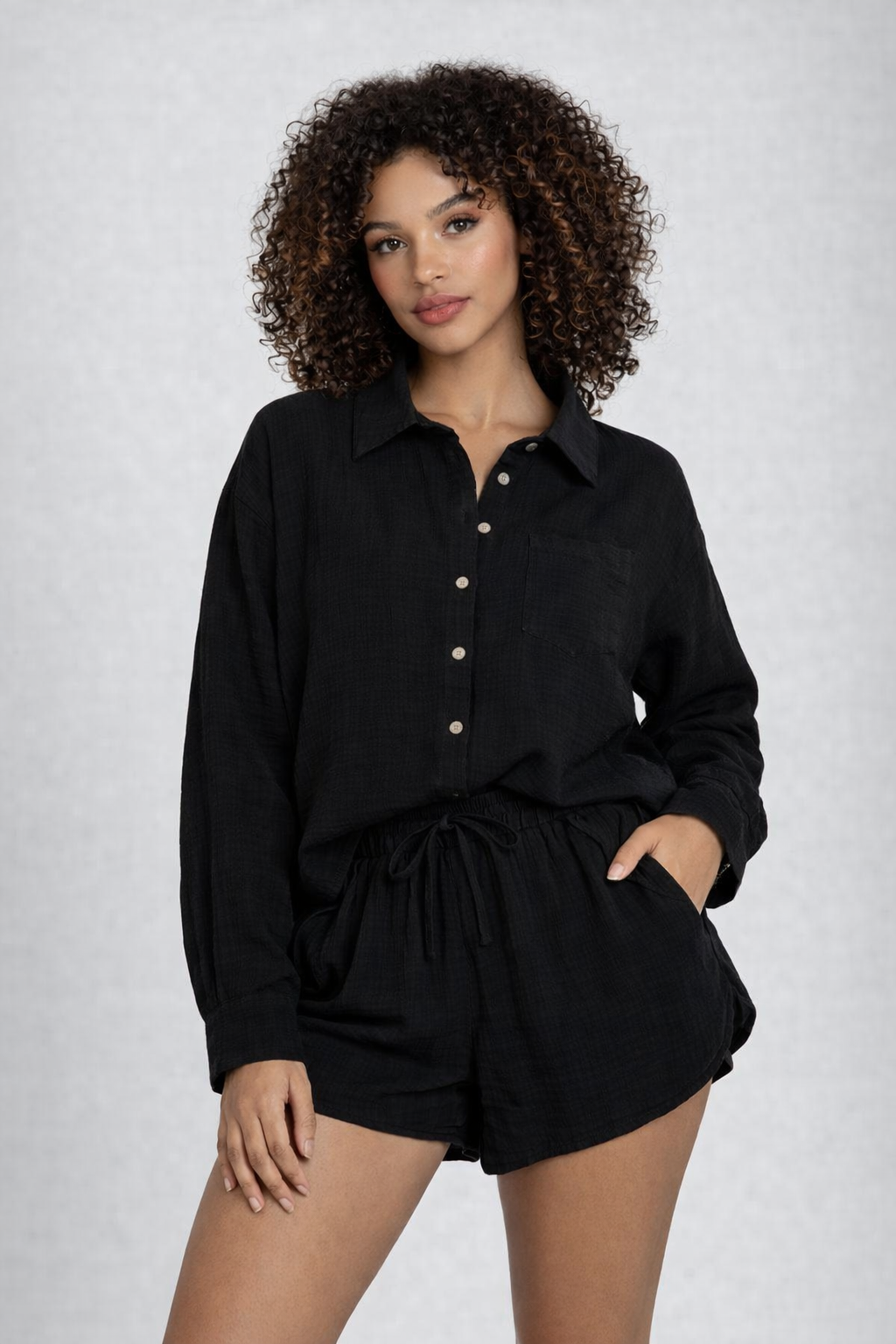 LIGHTWEIGHT LONG SLEEVE SHIRT WITH MATCHING SHORT