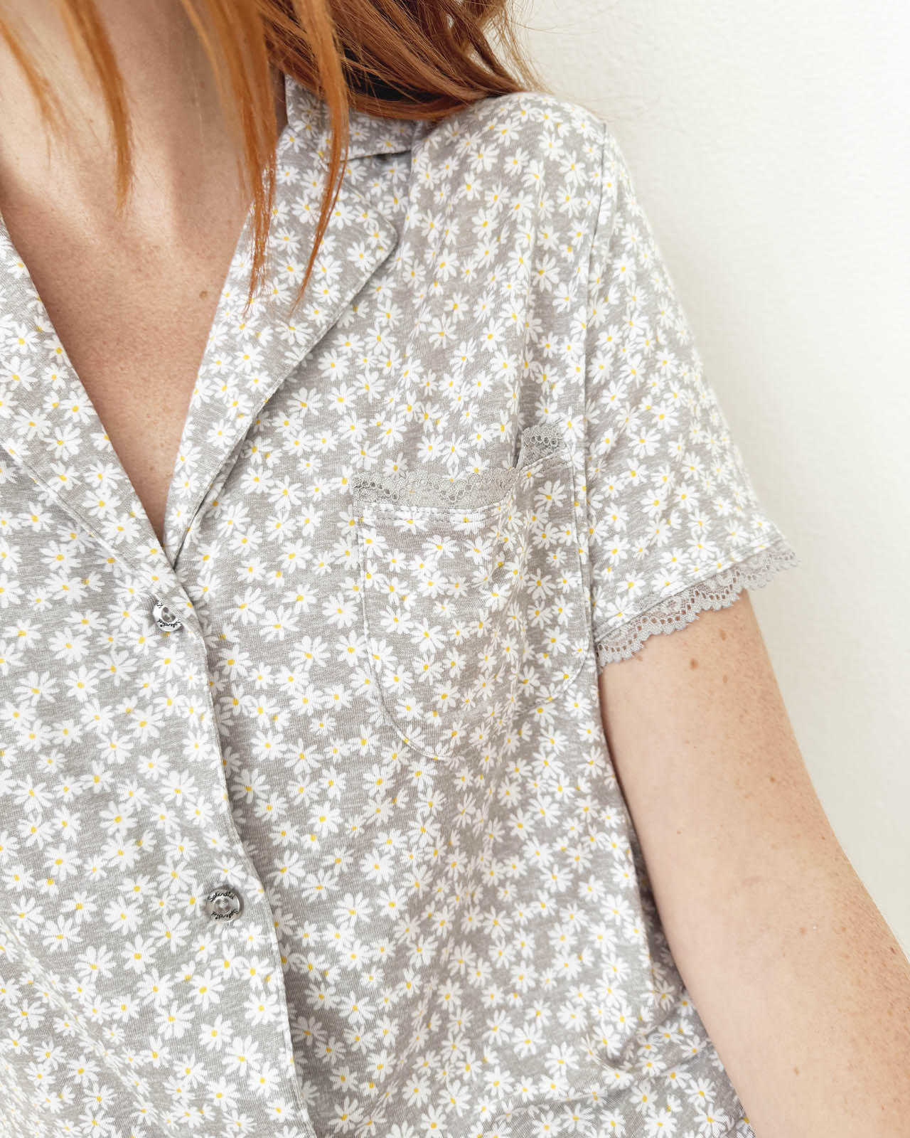 Daisy Pop Notch Collar and Short Sleep Set